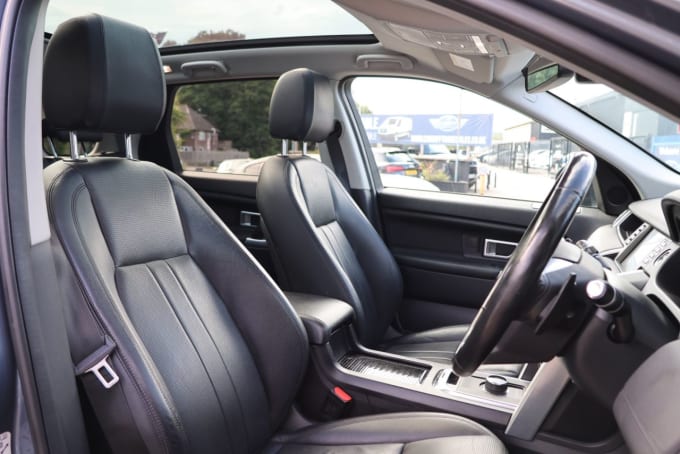 2025 Land Rover Discovery Sport