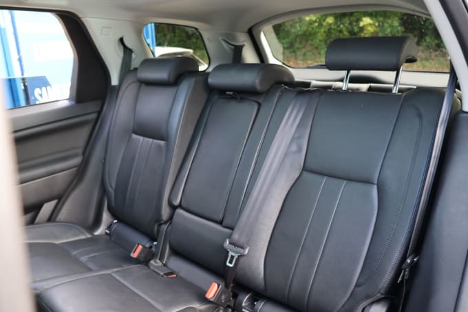 2025 Land Rover Discovery Sport