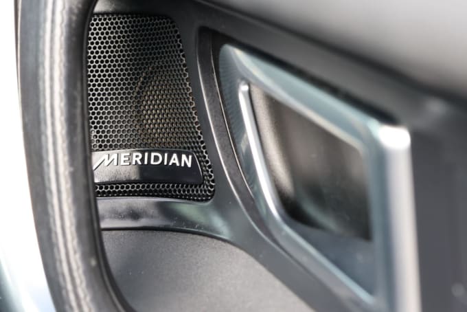 2025 Land Rover Discovery Sport