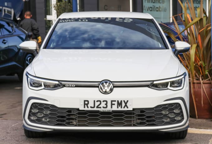 2025 Volkswagen Golf