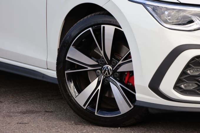 2025 Volkswagen Golf