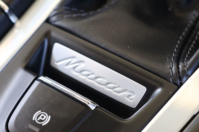 2025 Porsche Macan