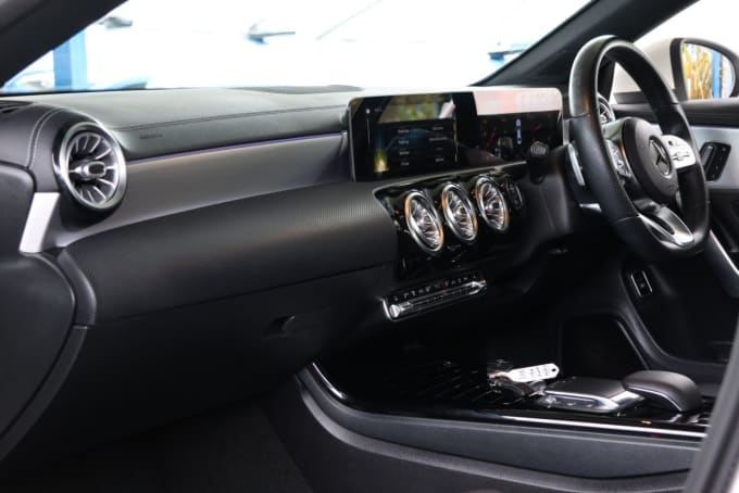 2025 Mercedes-benz Cla