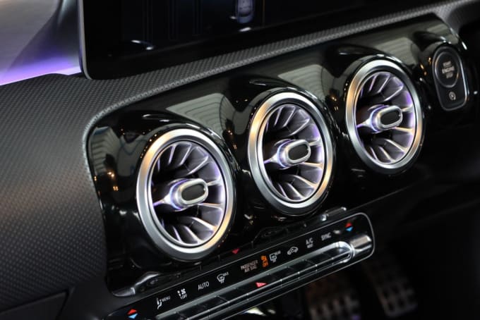 2025 Mercedes-benz Cla
