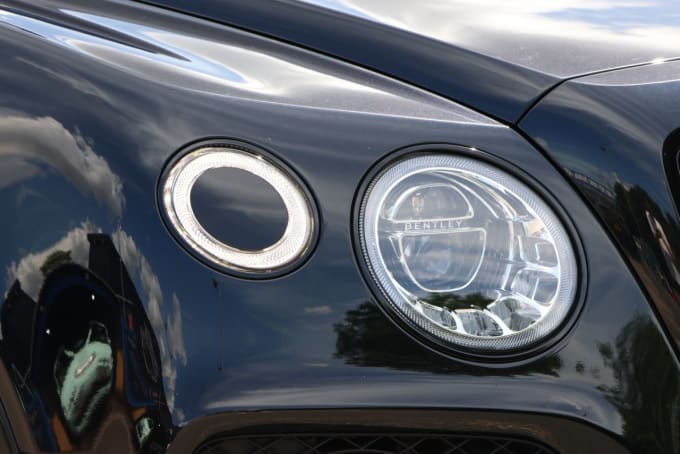2025 Bentley Bentayga