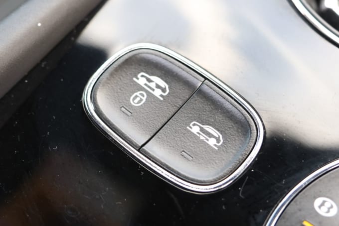 2025 Bentley Bentayga