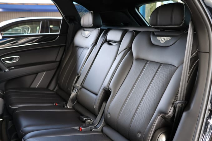 2025 Bentley Bentayga