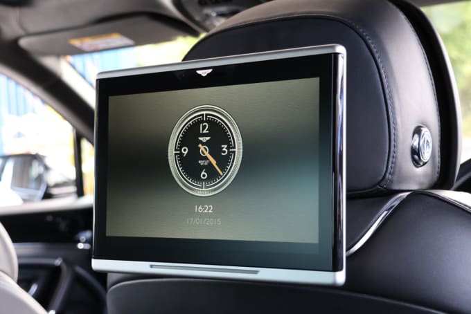 2025 Bentley Bentayga