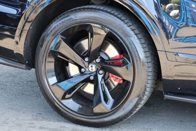 2025 Bentley Bentayga