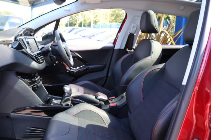 2025 Peugeot 2008