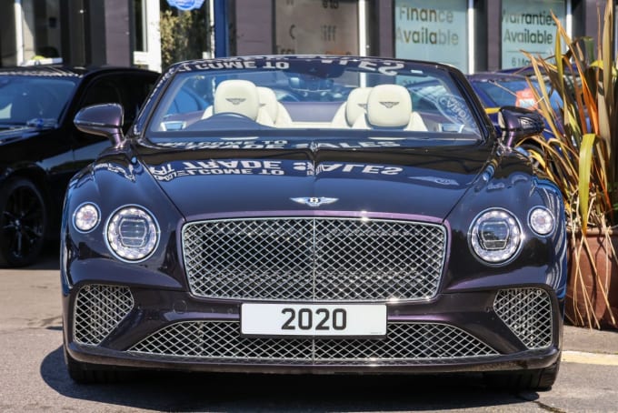 2025 Bentley Continental