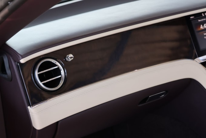 2025 Bentley Continental