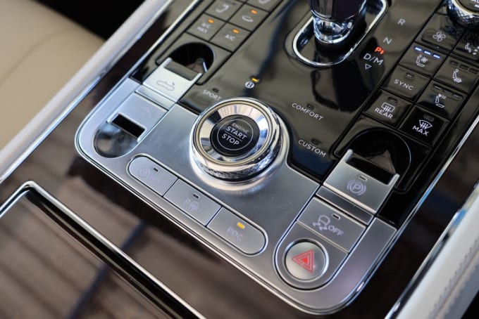 2025 Bentley Continental