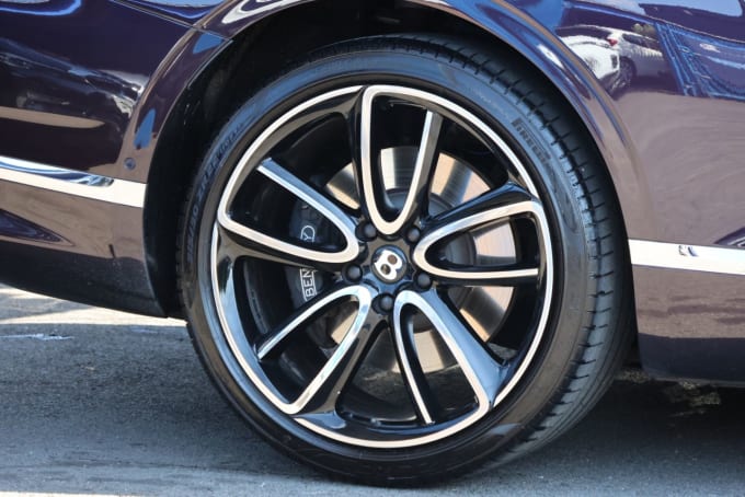 2025 Bentley Continental