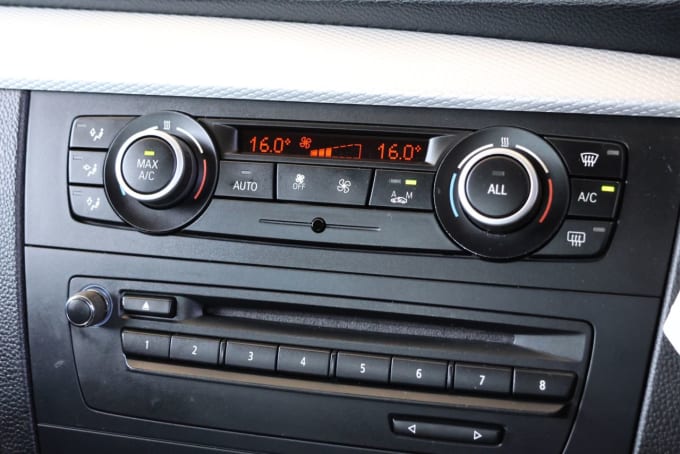 2025 BMW 1 Series