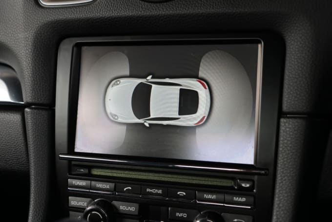 2025 Porsche Cayman