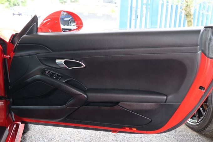 2025 Porsche Cayman