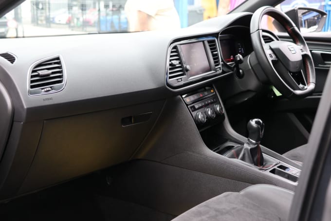 2025 Seat Leon