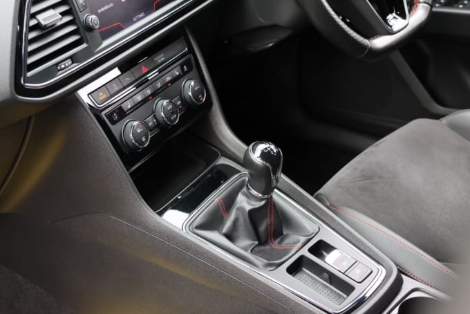 2025 Seat Leon