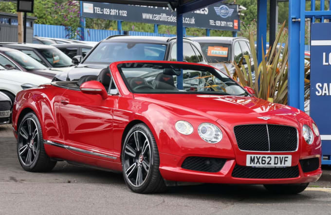 2025 Bentley Continental