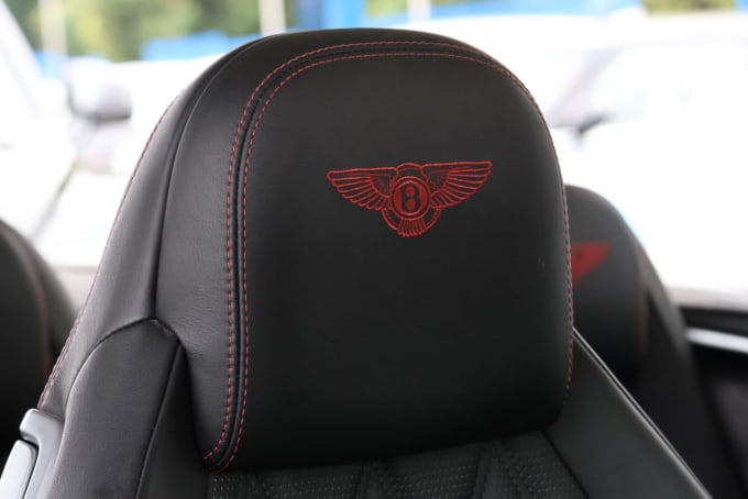 2025 Bentley Continental