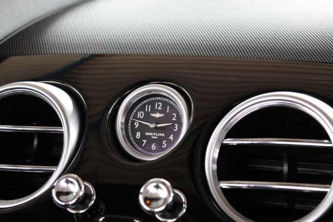 2025 Bentley Continental