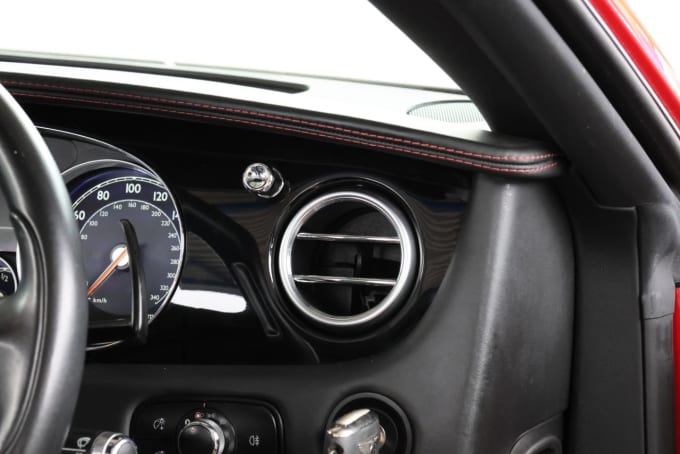 2025 Bentley Continental