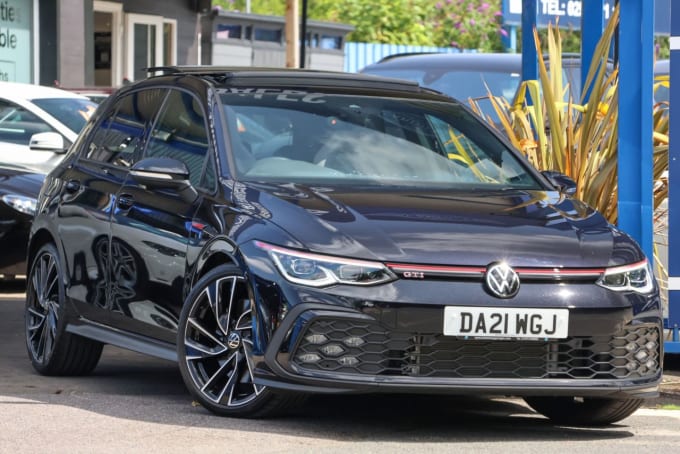 2025 Volkswagen Golf