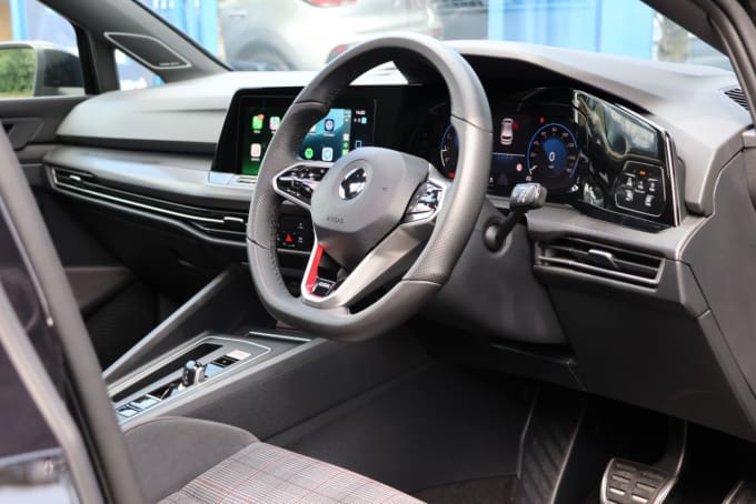 2025 Volkswagen Golf