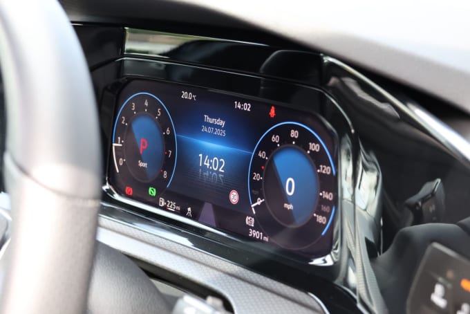 2025 Volkswagen Golf