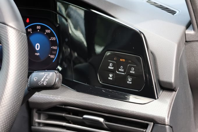 2025 Volkswagen Golf