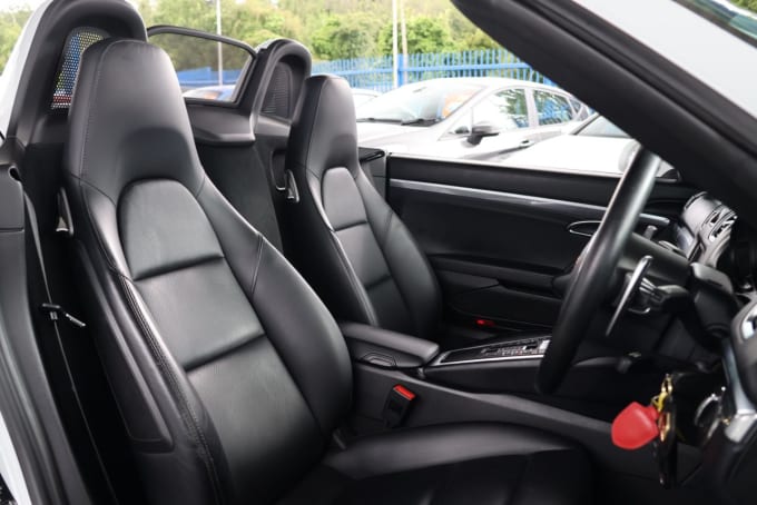 2025 Porsche Boxster