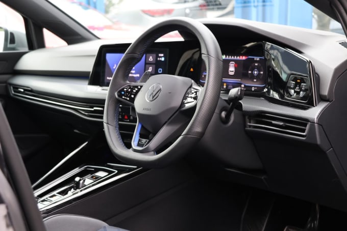 2025 Volkswagen Golf