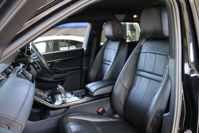 2025 Land Rover Range Rover Evoque