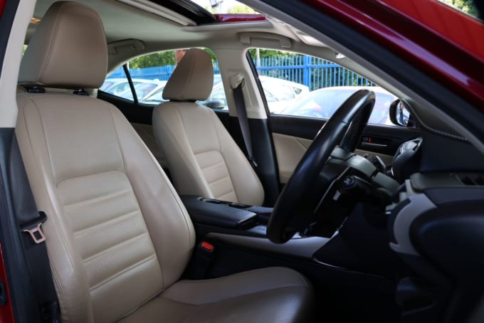 2025 Lexus Is