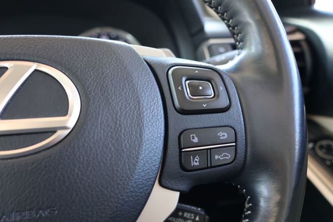 2025 Lexus Is