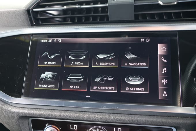 2025 Audi Q3