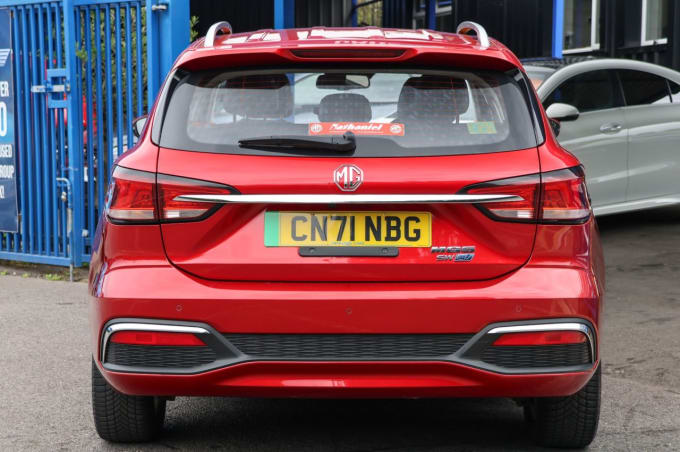 2025 Mg Mg5