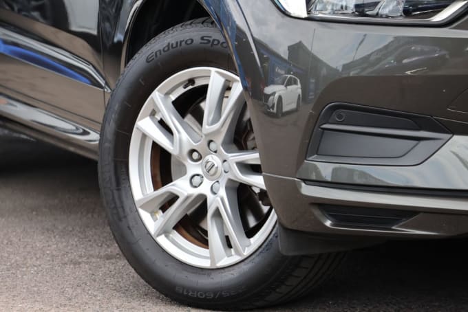 2025 Volvo Xc60