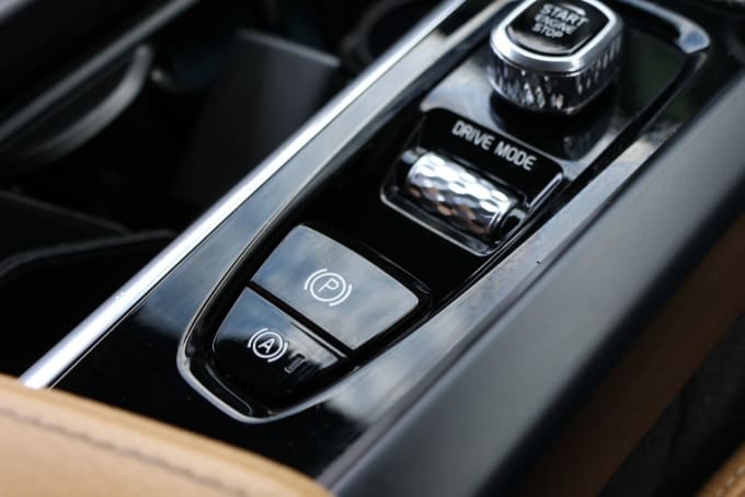 2025 Volvo Xc60