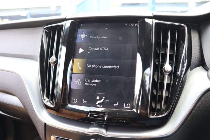 2025 Volvo Xc60