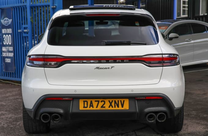 2025 Porsche Macan