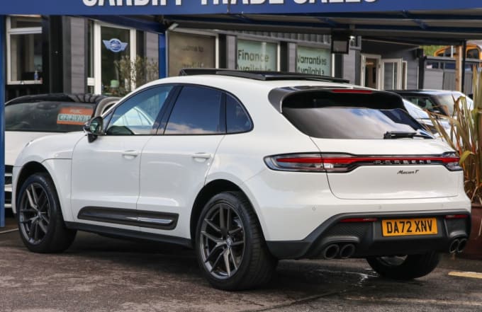 2025 Porsche Macan