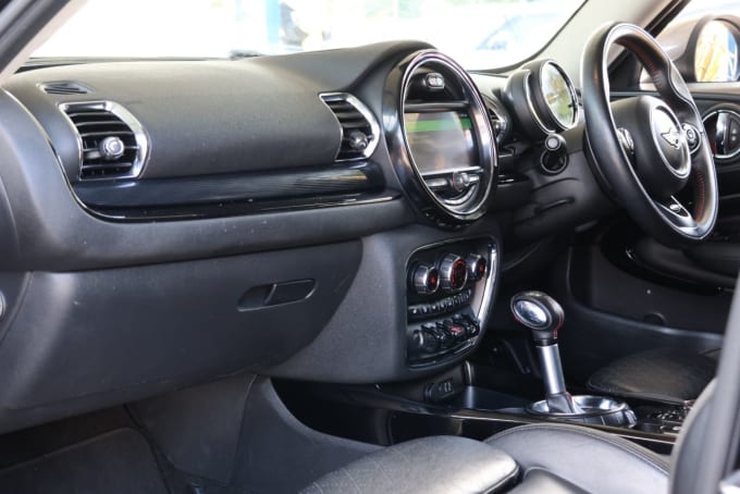 2025 Mini Clubman