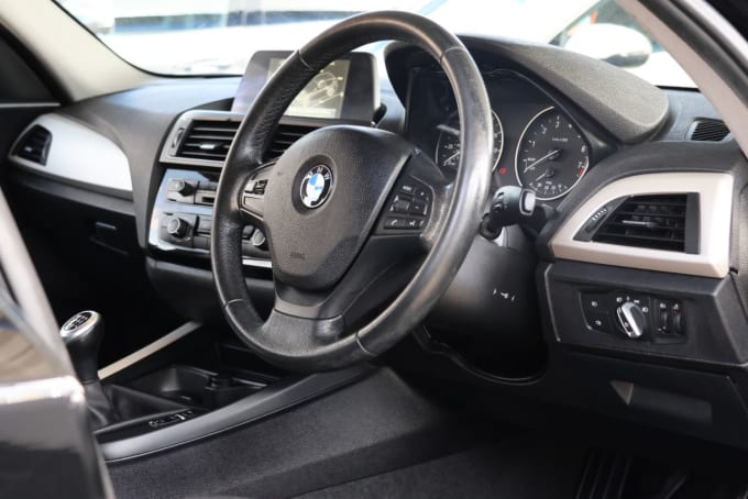 2025 BMW 1 Series