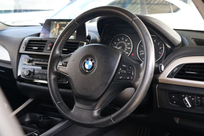 2025 BMW 1 Series
