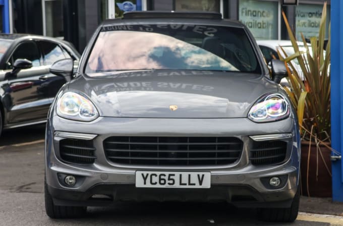 2025 Porsche Cayenne