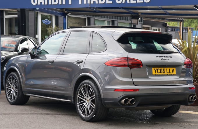 2025 Porsche Cayenne