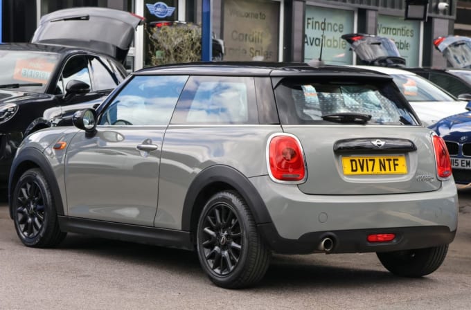 2025 Mini Hatch