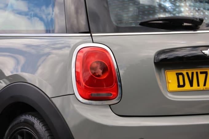 2025 Mini Hatch